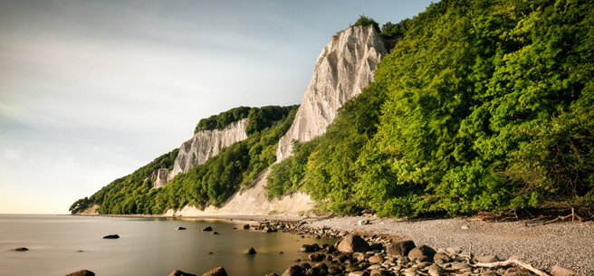 UNESCO World Heritage Site "Alte Buchenwlder Deutschlands" (Old beech forests of Germany), view to the Knigsstuhl, Jasmund National Park, chalk cliffs on the island of Rgen